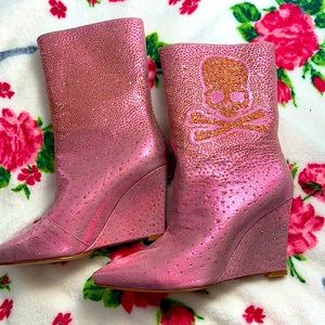 Pink Rhinestone skull ☠️ boots NWT